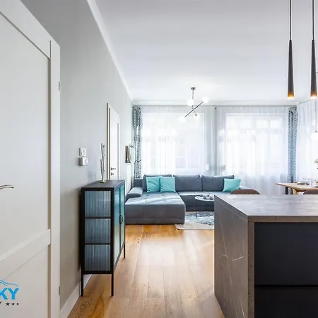 Apartament Blue Sky - Blisko Centrum Apartman